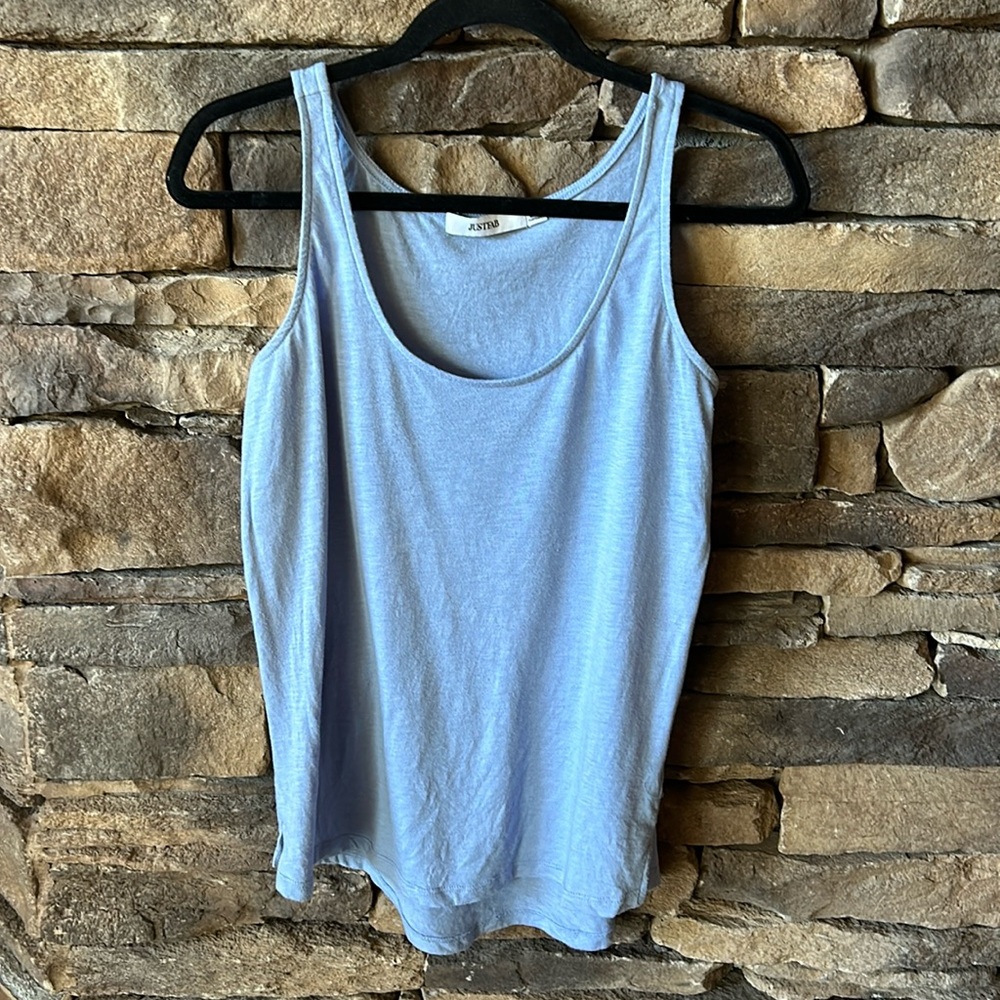 JustFab light blue tank top. Light weight women’s tank size small